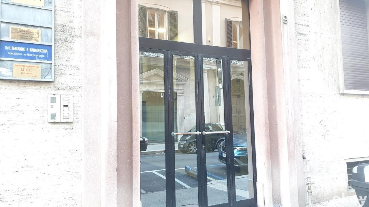 Dimora Beluga - Bari Centro Hotel Exterior foto